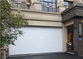 鑫广大铝合金卷闸门