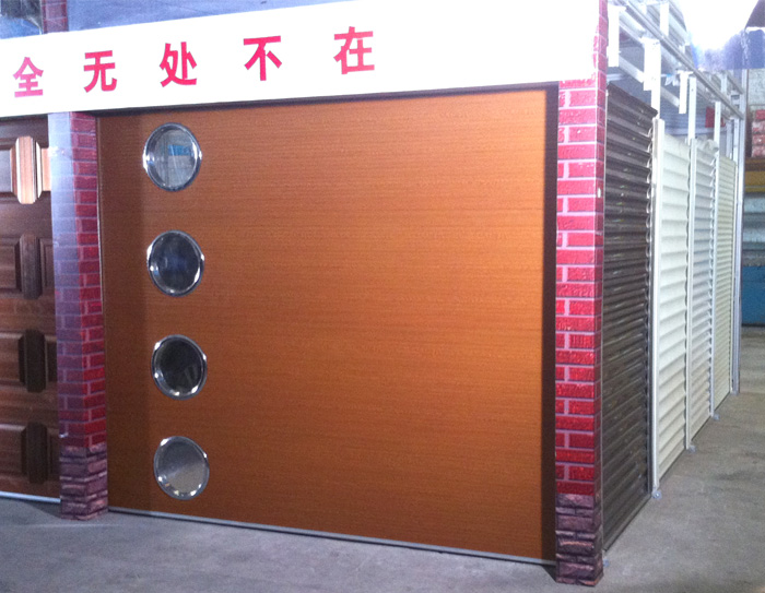 鑫广大木纹色车库门