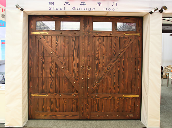 鑫广大实木车库门