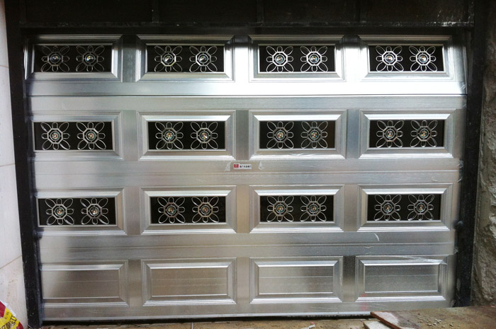 鑫广大第一代4S店透视门