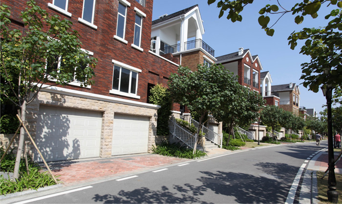 鑫广大彩钢翻板车库门 鑫广大彩钢翻板车库门