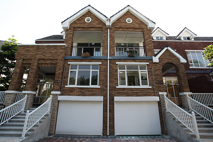 鑫广大铝合金卷闸门