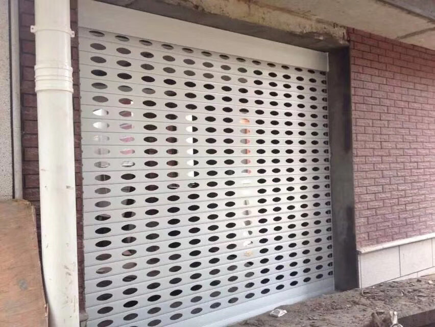 佛山鑫广大单层冲孔卷帘门 电动铝合金卷闸门