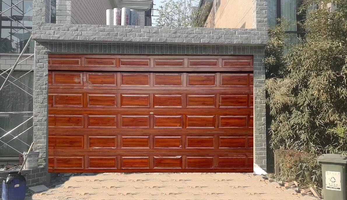 佛山鑫广大高端定制铝合金车库门 红木纹色提升门 佛山鑫广大高端定制铝合金车库门 红木纹色提升门